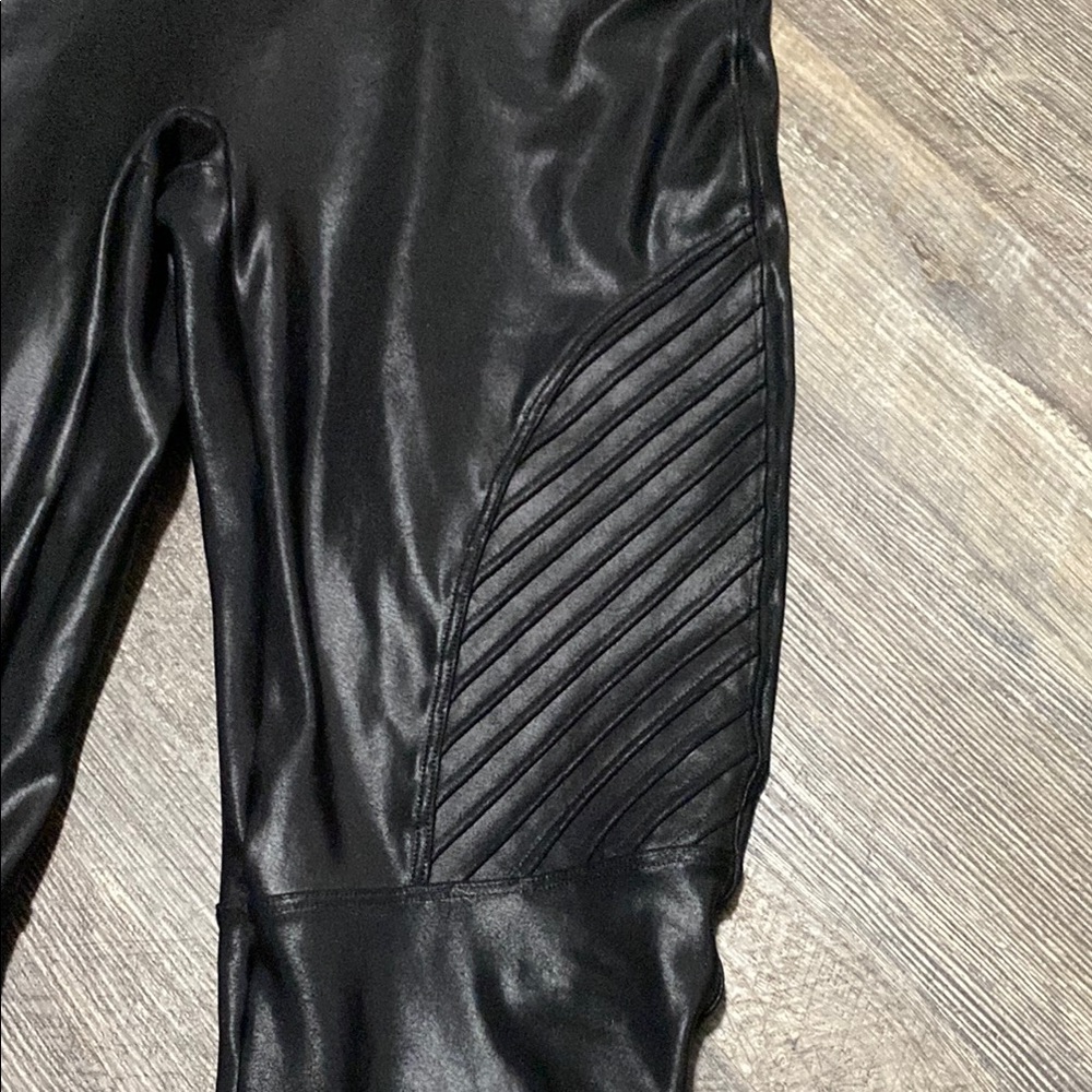 Spanx Moto Faux Leather Black Leggings - Picture 5 of 13